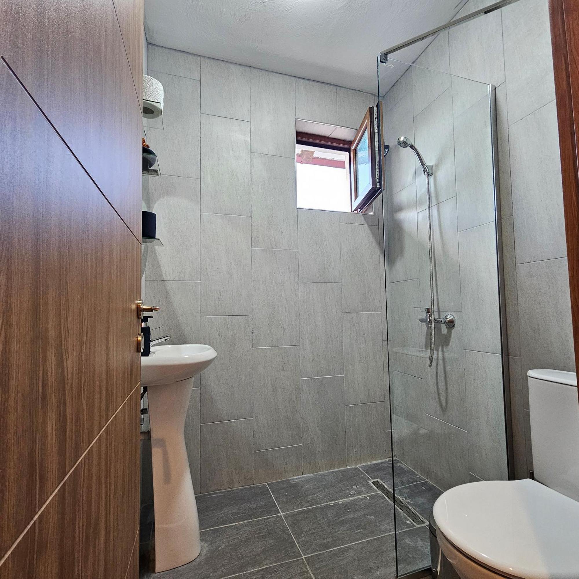 Arаbeska Family Winery & Apartments Kavadartsi Extérieur photo